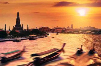 Discover the best sights and experiences along the Chao Phraya River. From cruises to landmarks, explore Bangkok's vibrant riverside adventures!